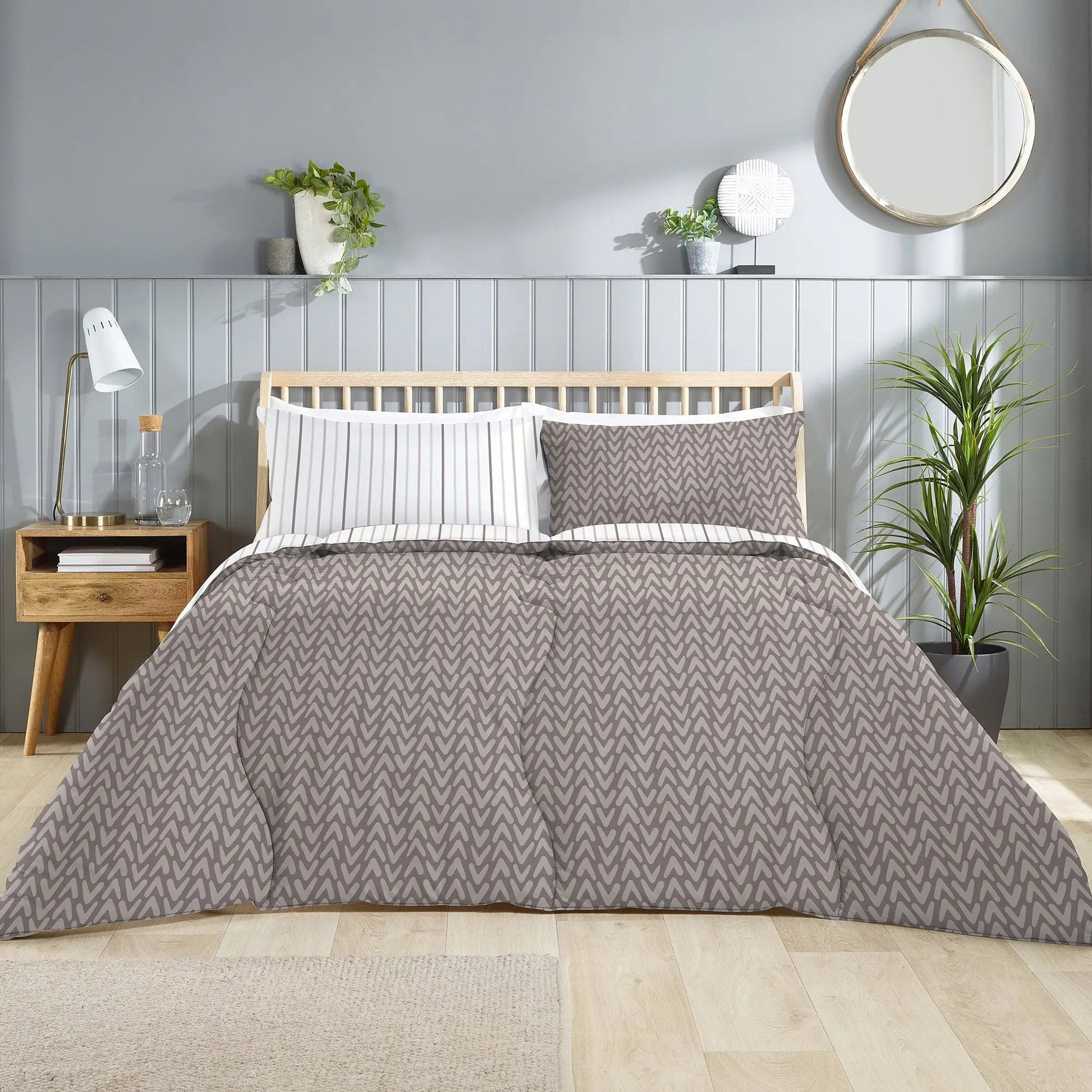 Coverless Comfort Neutral Abstract Duvet, 10.5 Tog Slumberdown