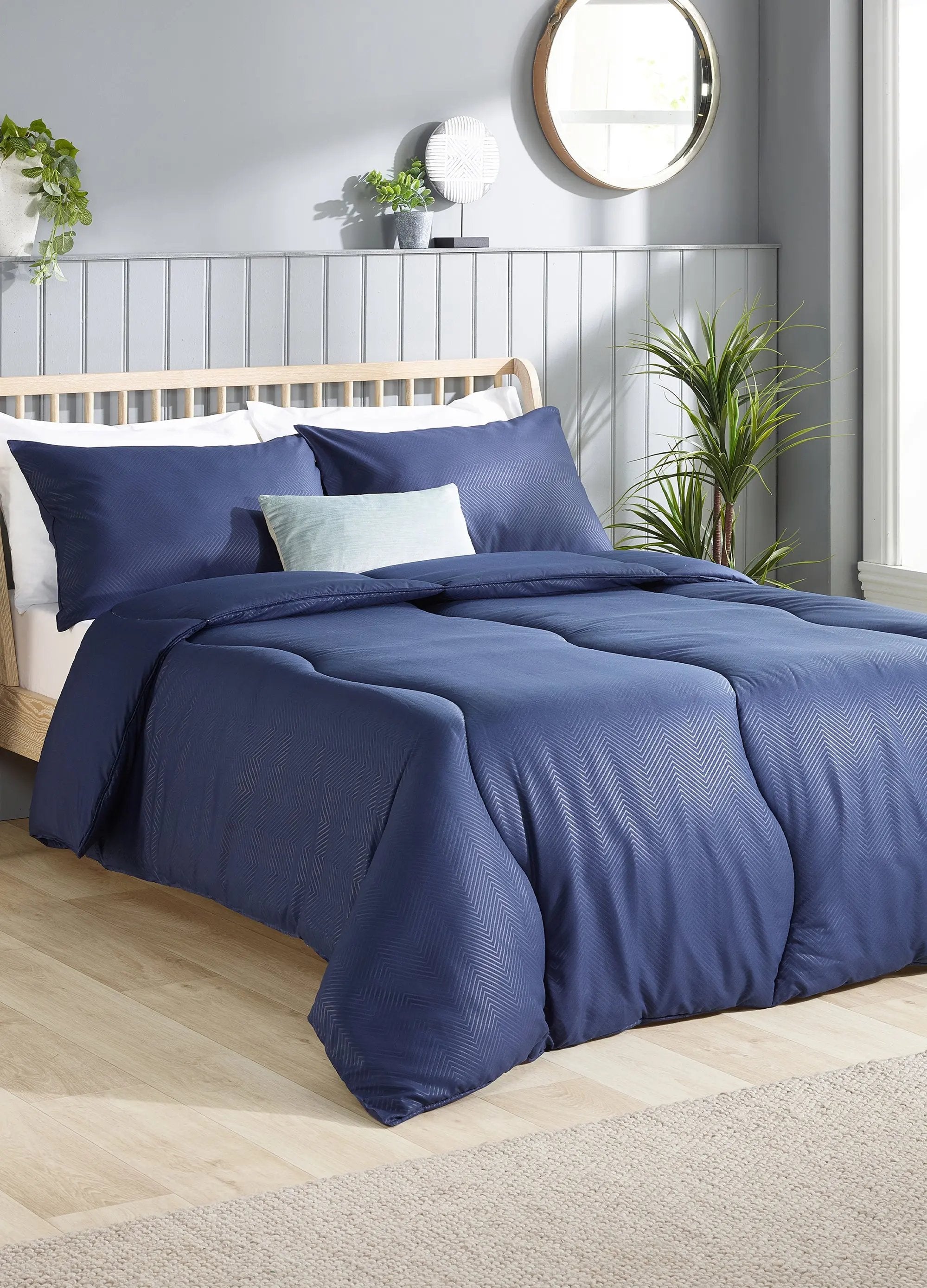 Coverless Comfort Embossed Herringbone Navy Duvet, 10.5 Tog Slumberdown