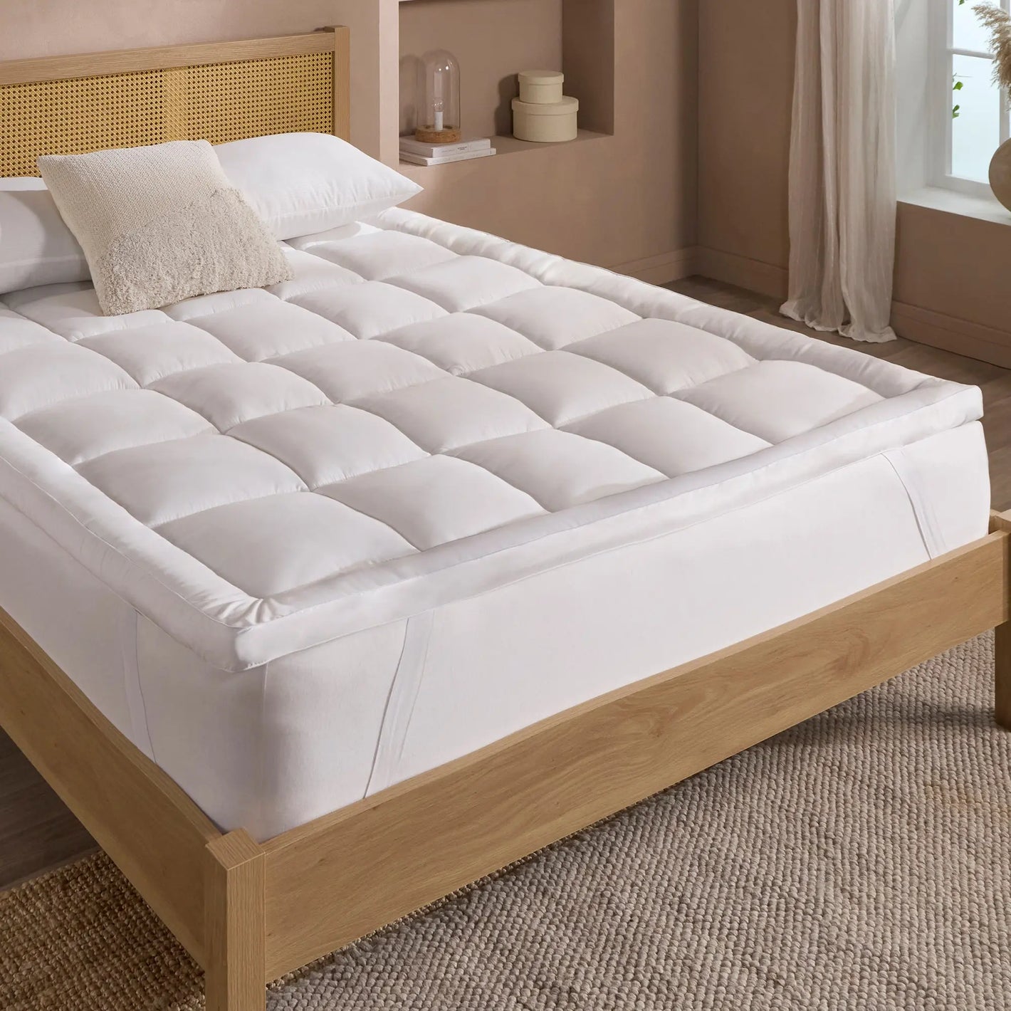 Sleep soundly 5cm Mattress Topper Slumberdown