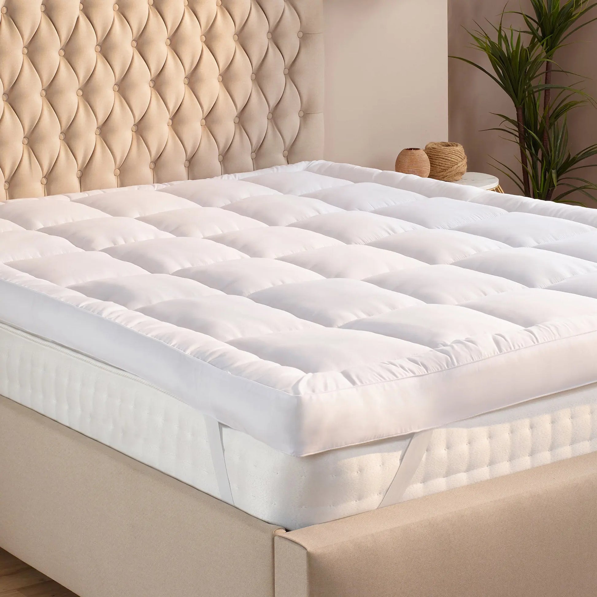 Sleep Soundly 10cm Extra Deep Mattress Topper Slumberdown